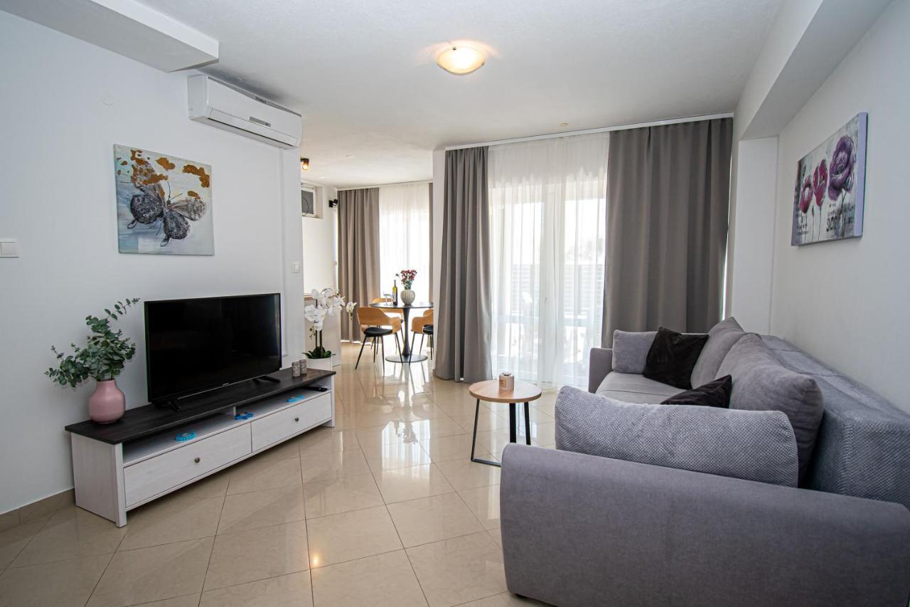 Beachfront Apartments Gabine Kaštela Exterior foto
