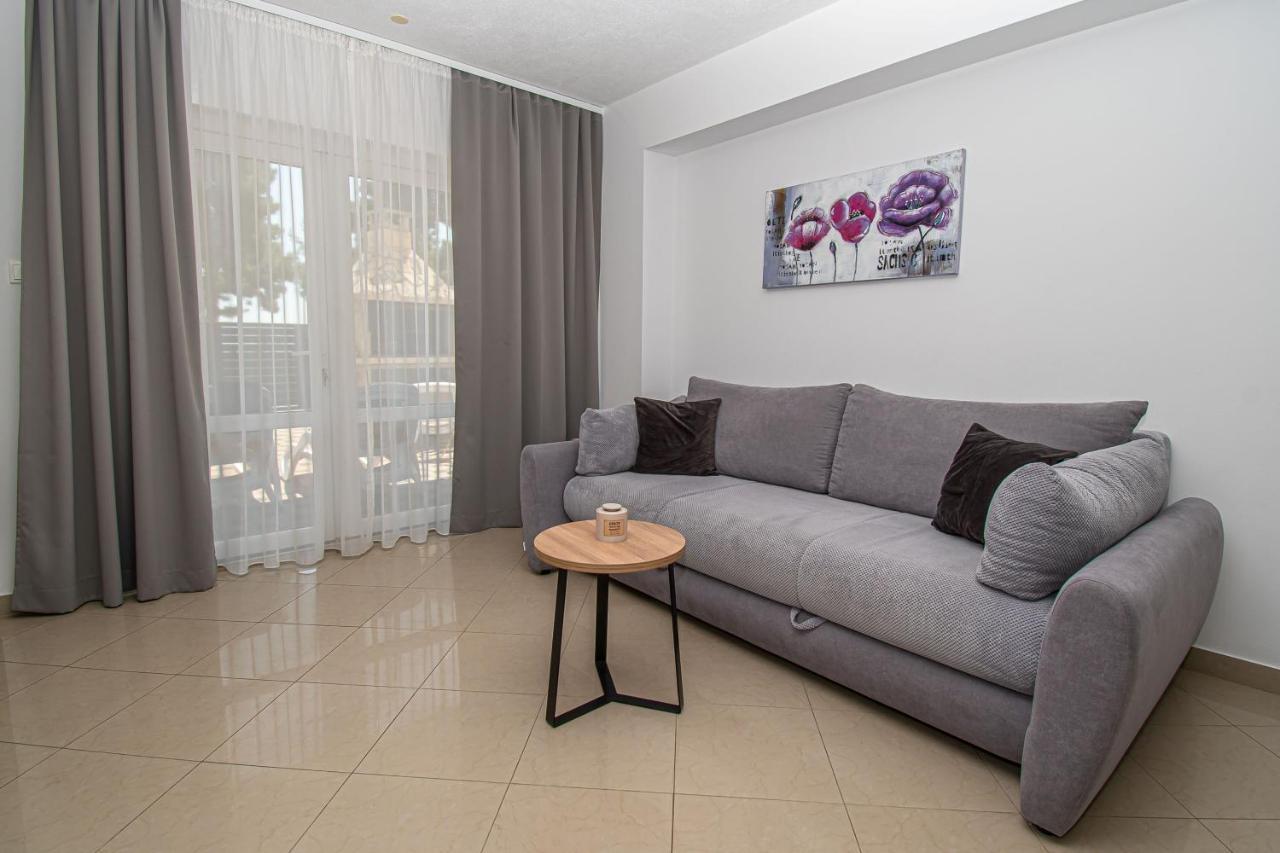 Beachfront Apartments Gabine Kaštela Exterior foto