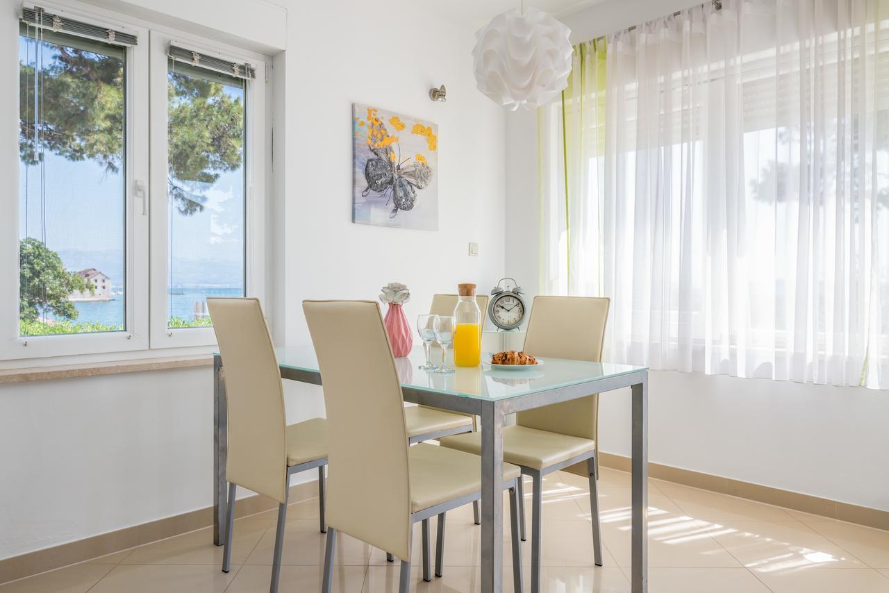 Beachfront Apartments Gabine Kaštela Exterior foto