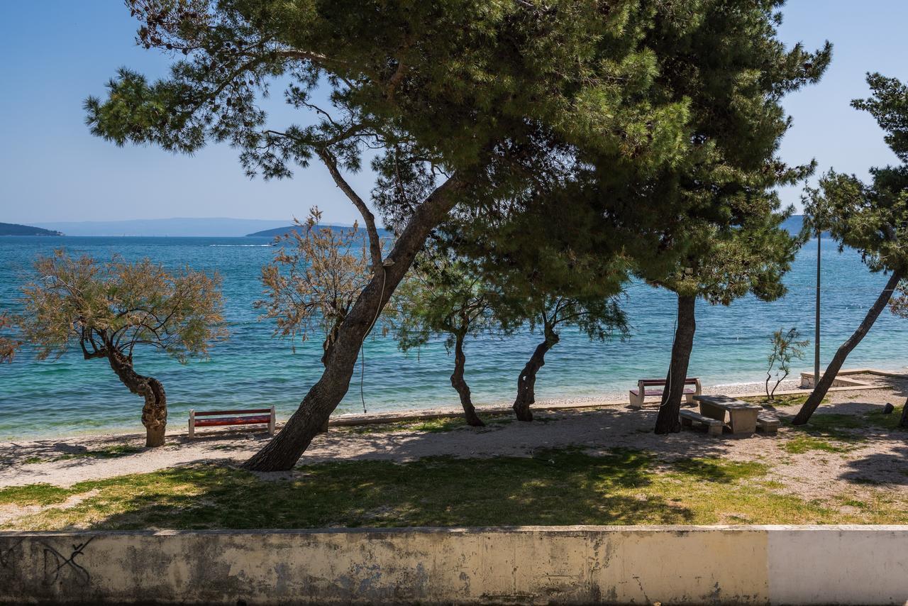Beachfront Apartments Gabine Kaštela Exterior foto
