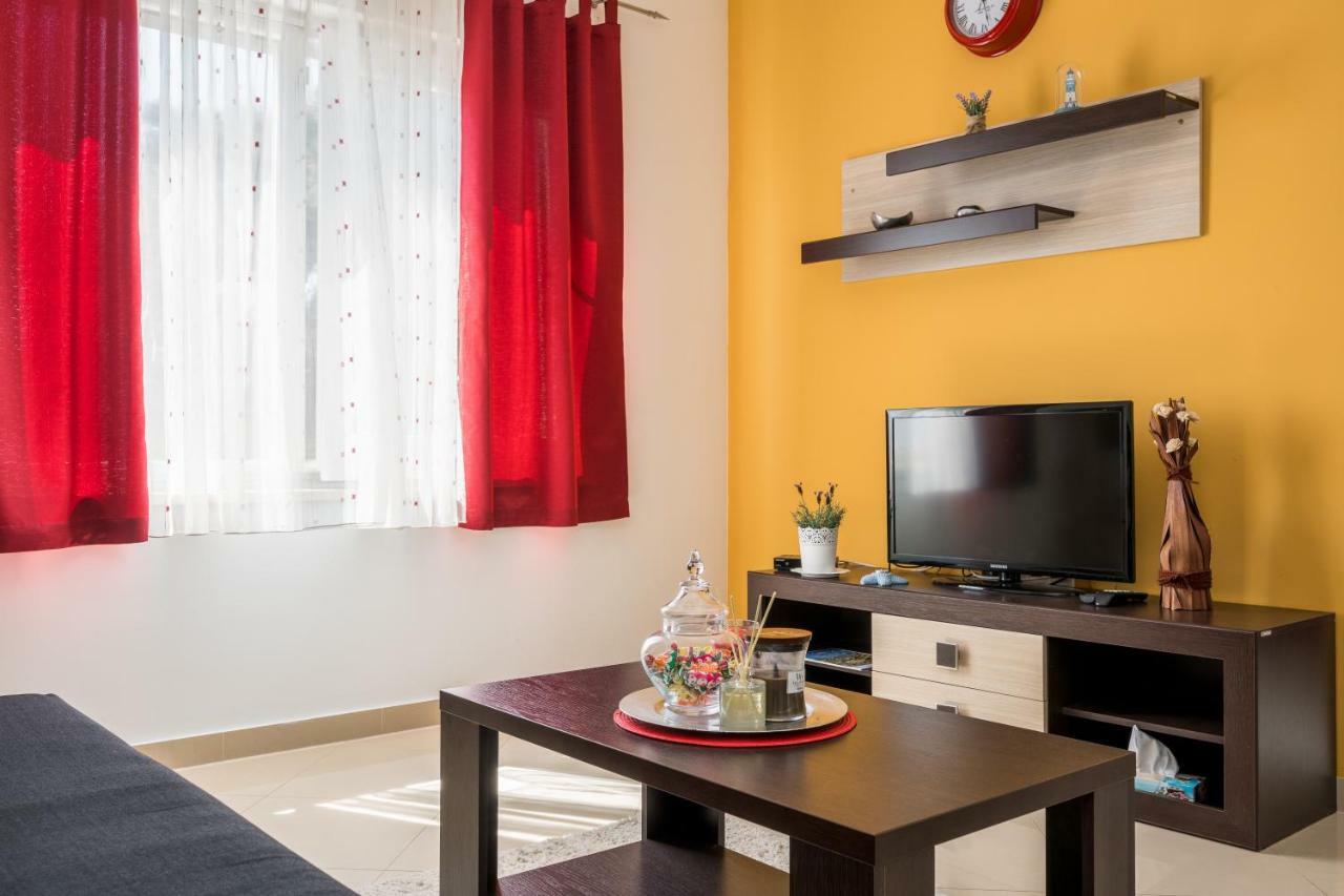 Beachfront Apartments Gabine Kaštela Exterior foto